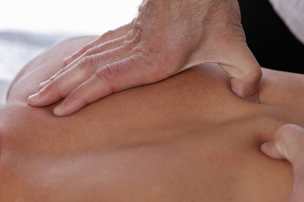Tìm hiểu quy trình massage bấm huyệt